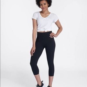 SPANX Performance Performance Cropped Leggings